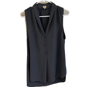 Wilfred Sleeveless Gray Lightweight Sleeveless Blouse Size Medium